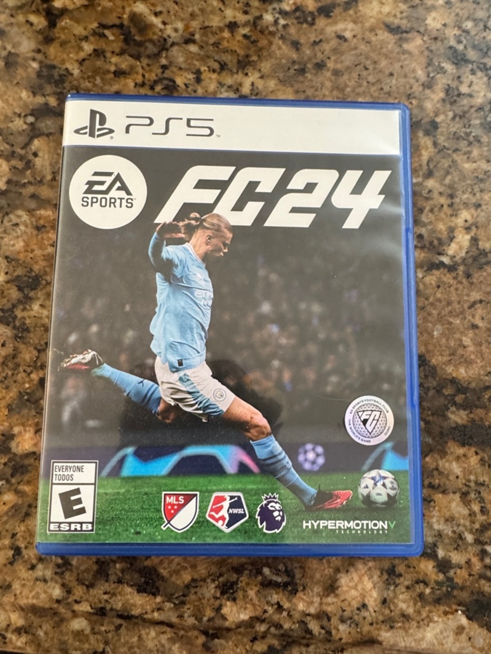 EA Sports FC 24 (PS5) - Blue Cover